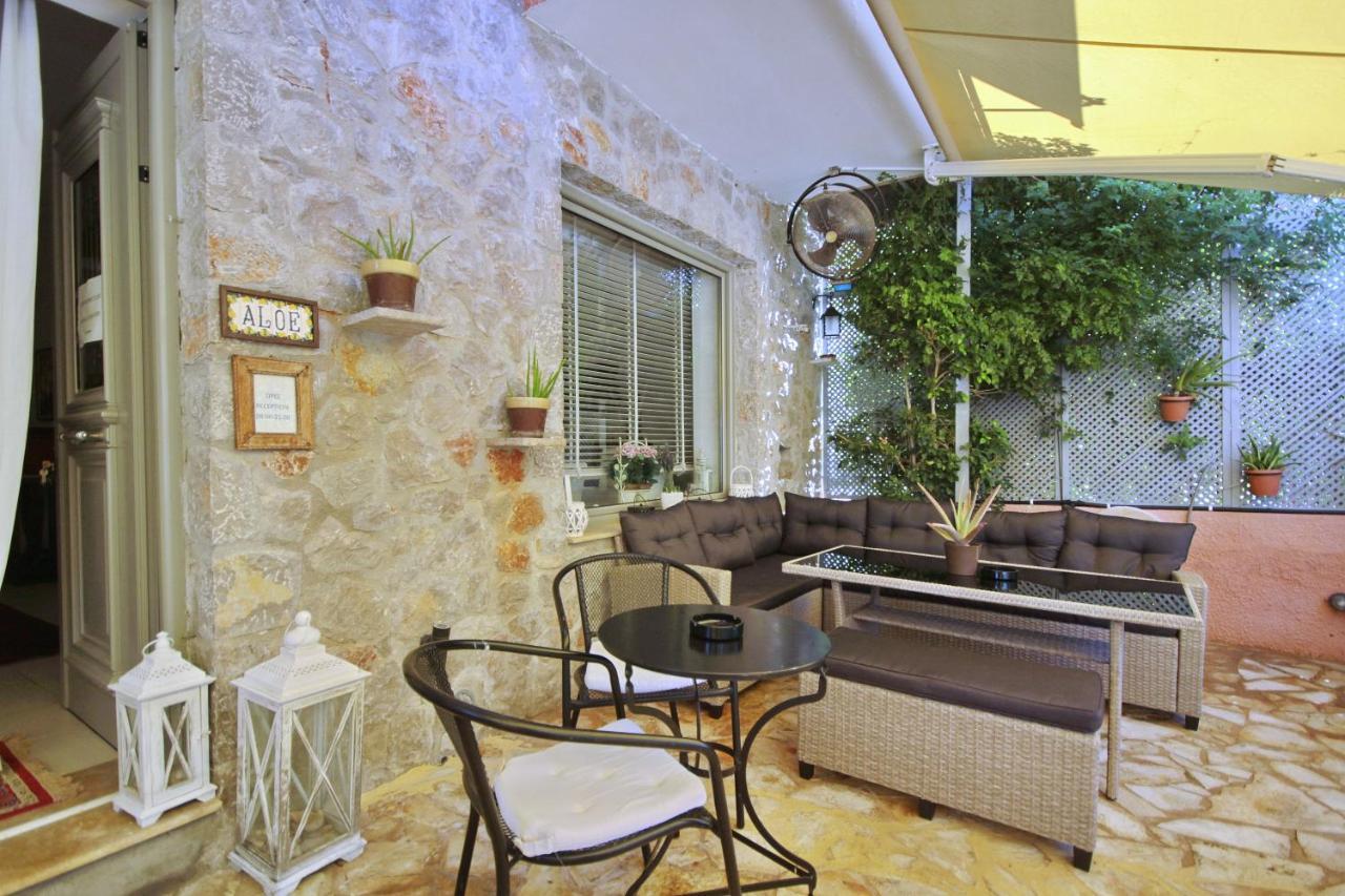 Aloe Luxury Apartments Pórto Héli Kültér fotó