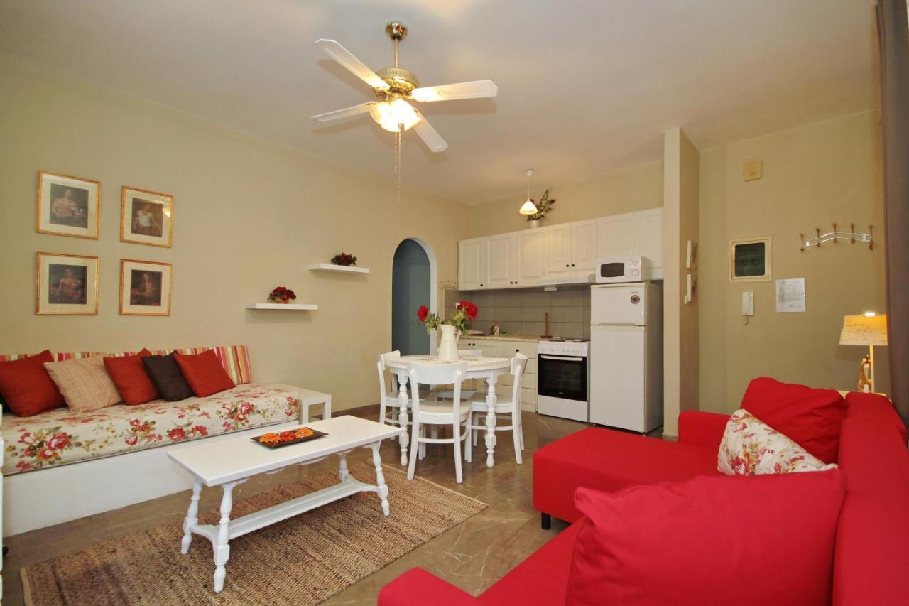 Aloe Luxury Apartments Pórto Héli Kültér fotó